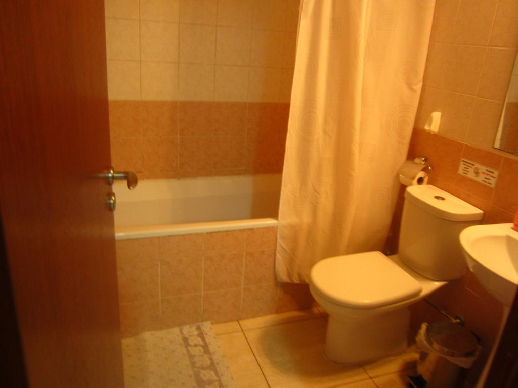 Marina Apartments 211 Lárnaca Habitación foto